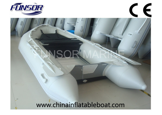 China Customized Towable Roll Up Foldable Inflatable Boat 4 Person Inflatable Kayak supplier