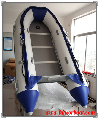 China Cold Welding 5 Persons Foldable Inflatable Boat Inflatable Sailing Dinghy plywood floor supplier
