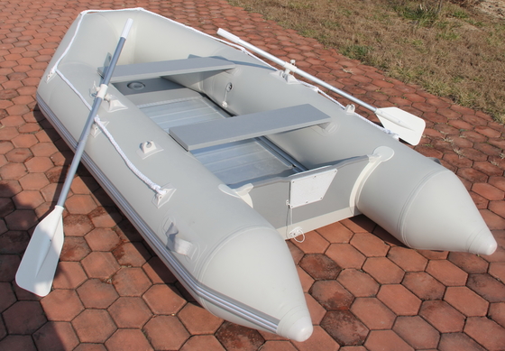 China Professional Grey Portable Inflatable Boat Inflatable Sailing Dinghy supplier