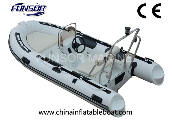 China Heavy Duty Durable 5 Person Inflatable RIB Boats With YAMAHA Motor supplier