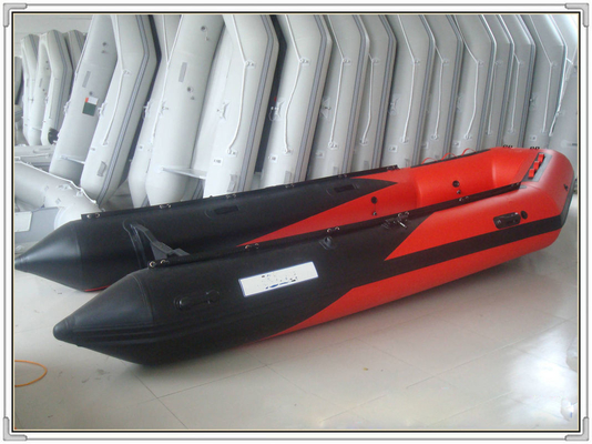 China Six Person Racing Foldable Inflatable Boat Inflatable Whitewater Kayaks With Motor supplier